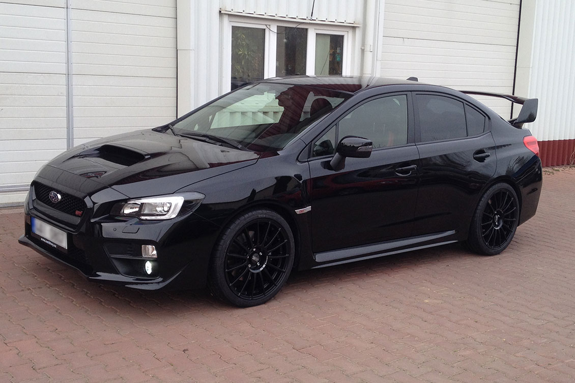 Subaru WRX STi - Superturismo LM 8,5x19 matt black