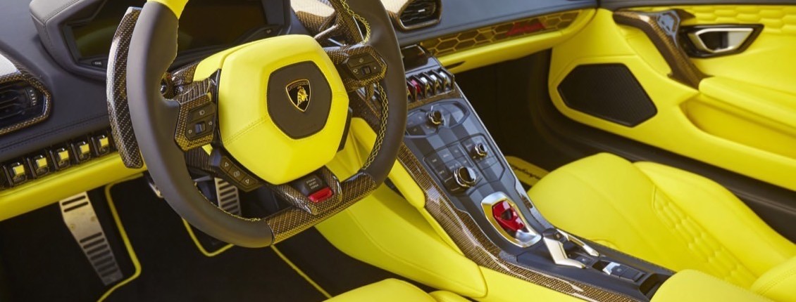 Lamborghini Huracan LP610-4 / čalounění interieru – kůže a alcantara (leather and alcantara interior)